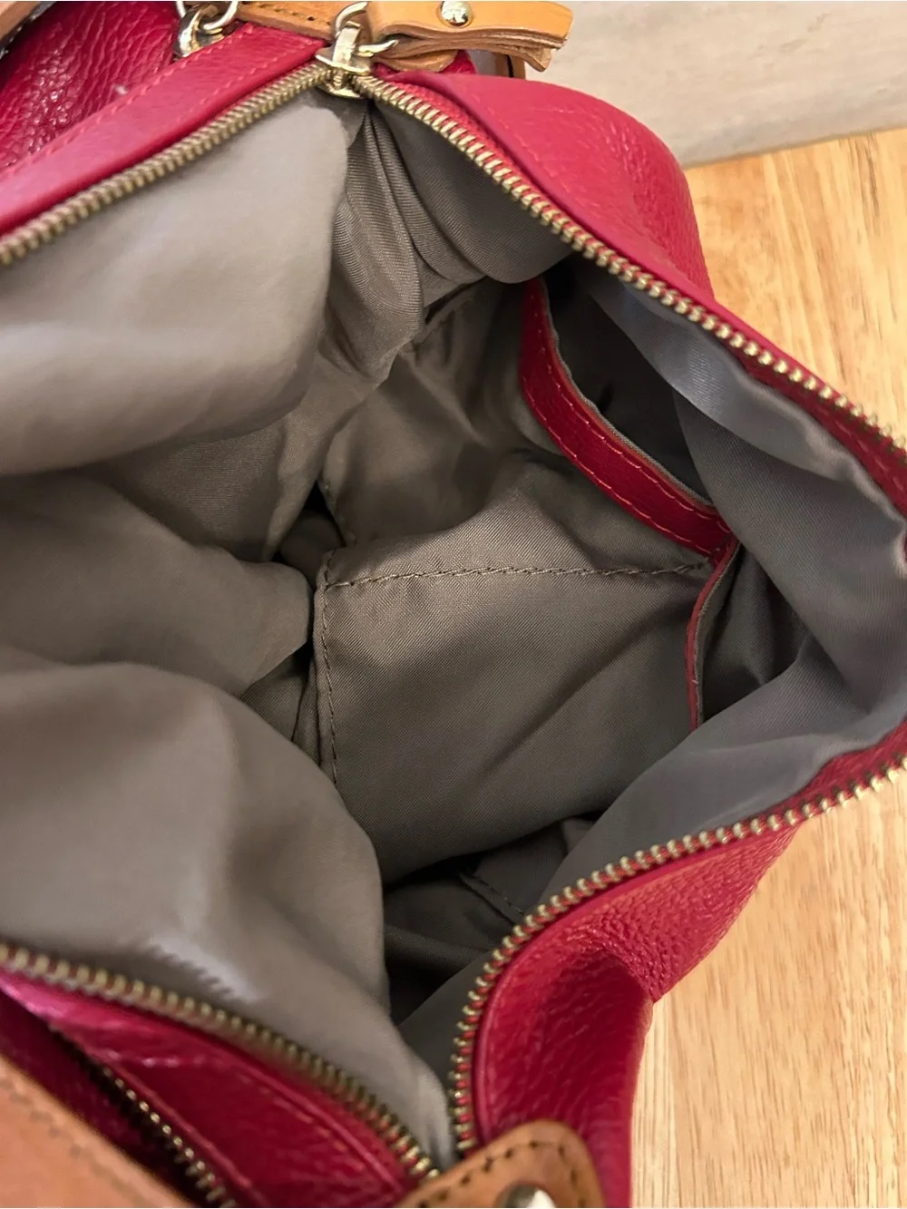 Valentina Genuine Italian Leather Convertible Bucket Tote/Hobo